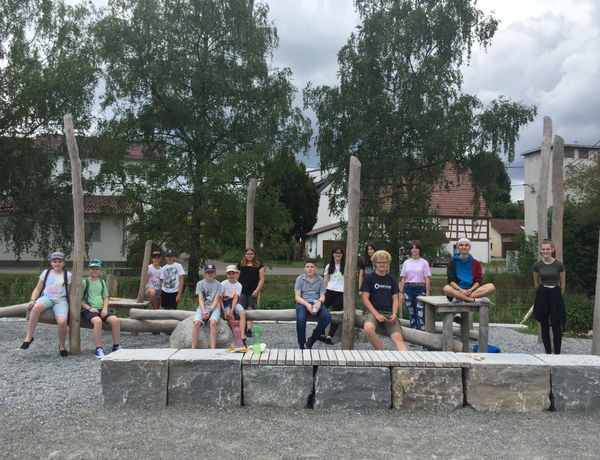 Kinder und Jugendliche der Stadtkapelle Laupheim bei der Freizeit-Ralley durch Baustetten am 25.07.2020