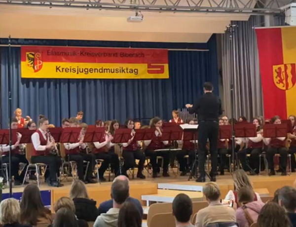 Jugendblasorchester der Stadtkapelle Laupheim beim Wertungsspiel am 10.3.2014