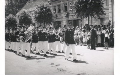 Stadtkapelle Laupheim beim Kinder- und Heimatfest 1950