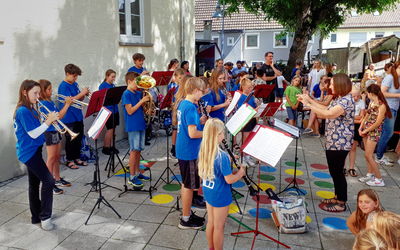 BrassKids beim Schulfest der Anna-von-Freyberg-Grundschule, 2023